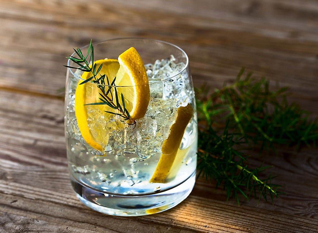 Elevate Your Vibe: Lemon Elderflower Social Tonic